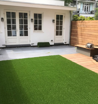 Tuinhuis geplaatst en schutting Culemborg